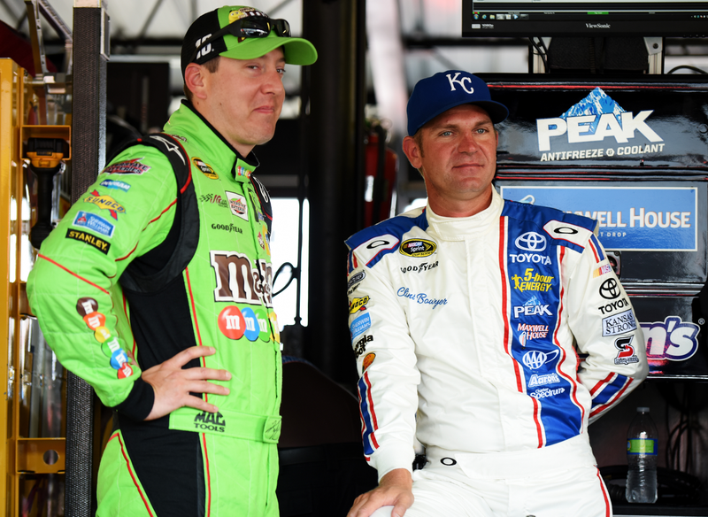 Illustration for article titled NASCAR Celebrates Halloween A Month Early By Dressing Up In Retro Liveries